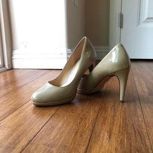 Nude Cole Haan Pumps